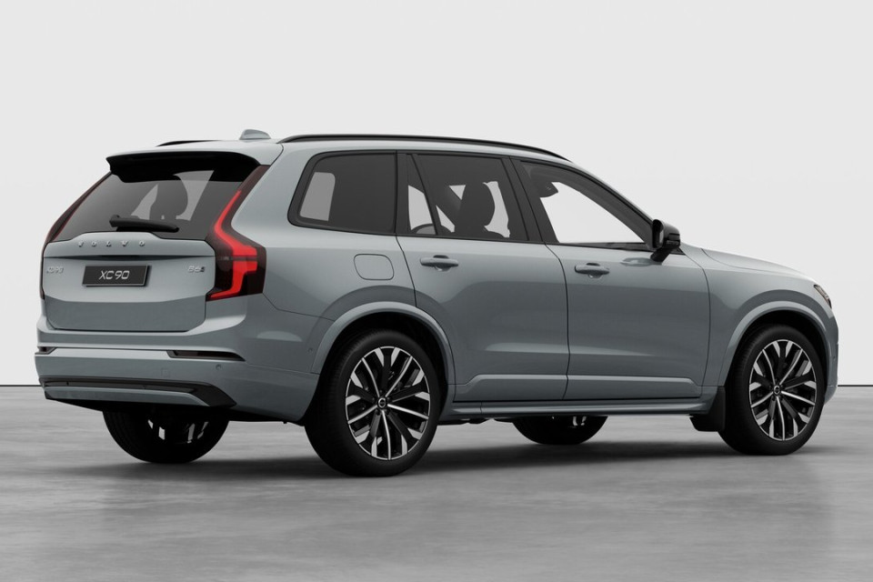 2026 Volvo XC90 - Image 4