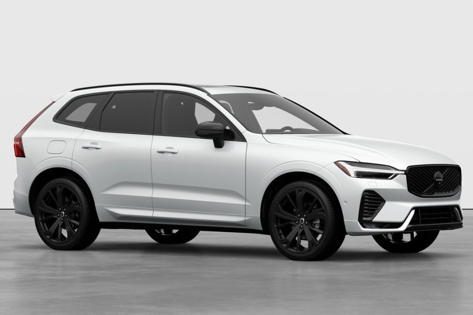 2026 Volvo XC60 - Image 3