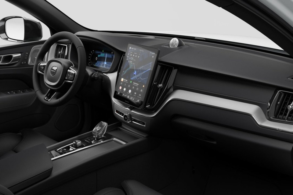 2026 Volvo XC60 - Image 10