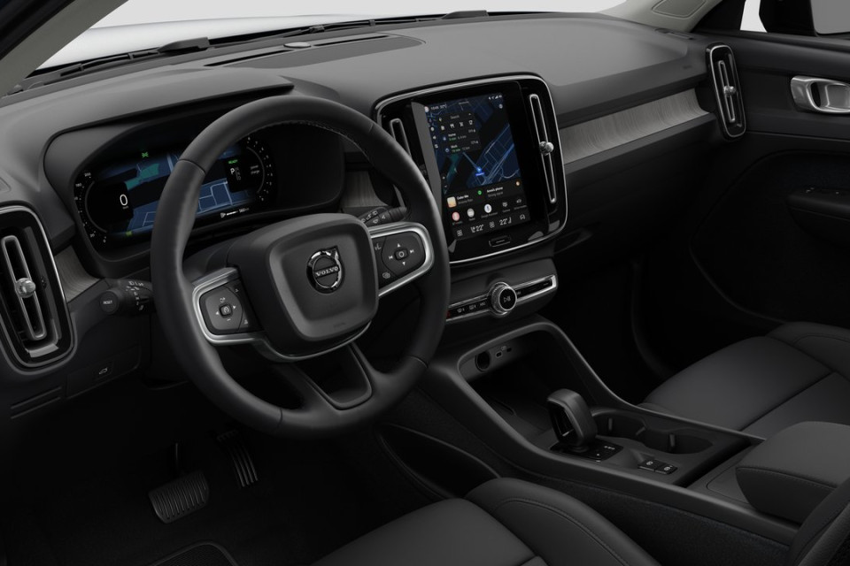 2026 Volvo XC40 - Image 10