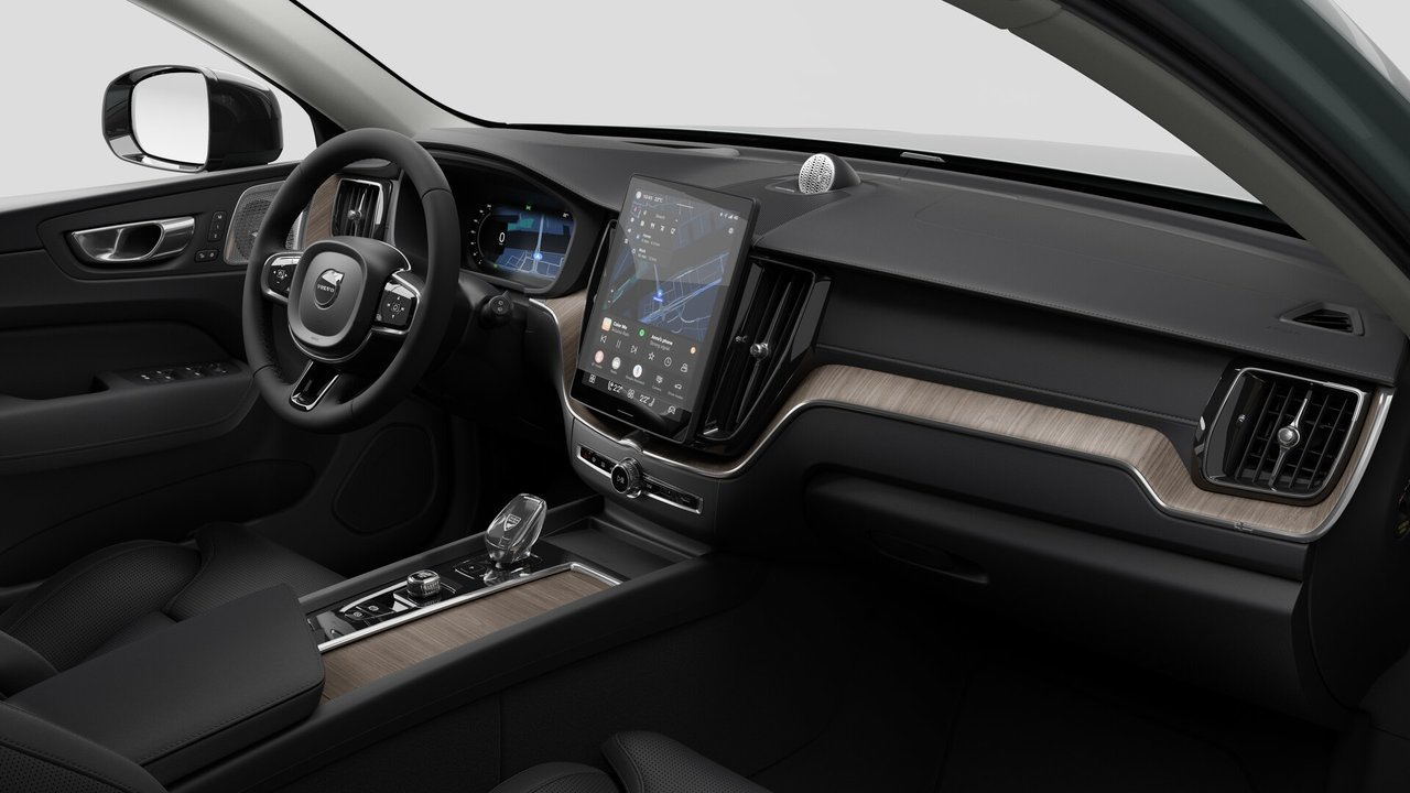 2026 Volvo XC60 PLUG-IN HYBRID - Image 10