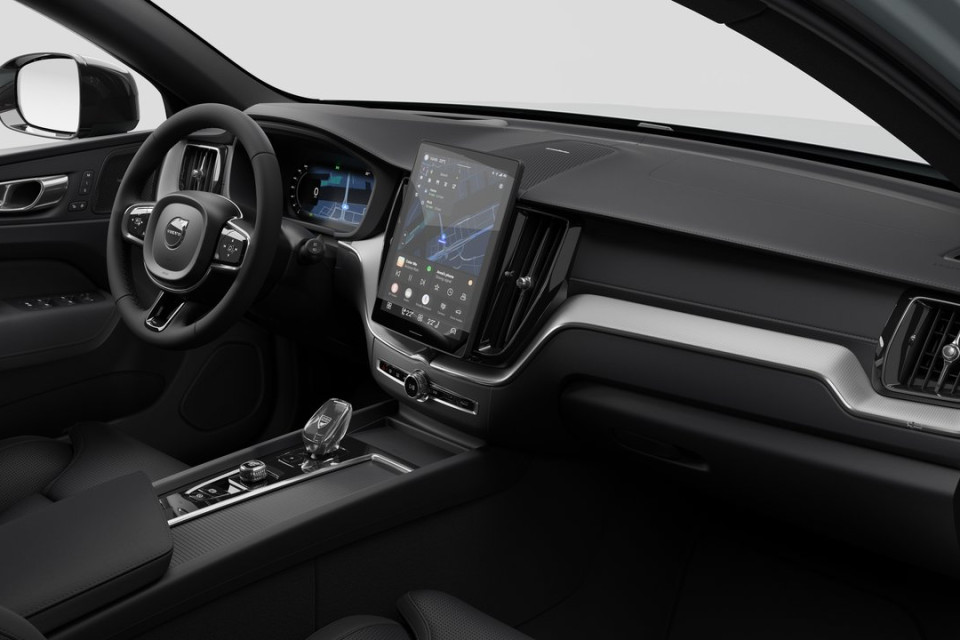 2026 Volvo XC60 PLUG-IN HYBRID - Image 10