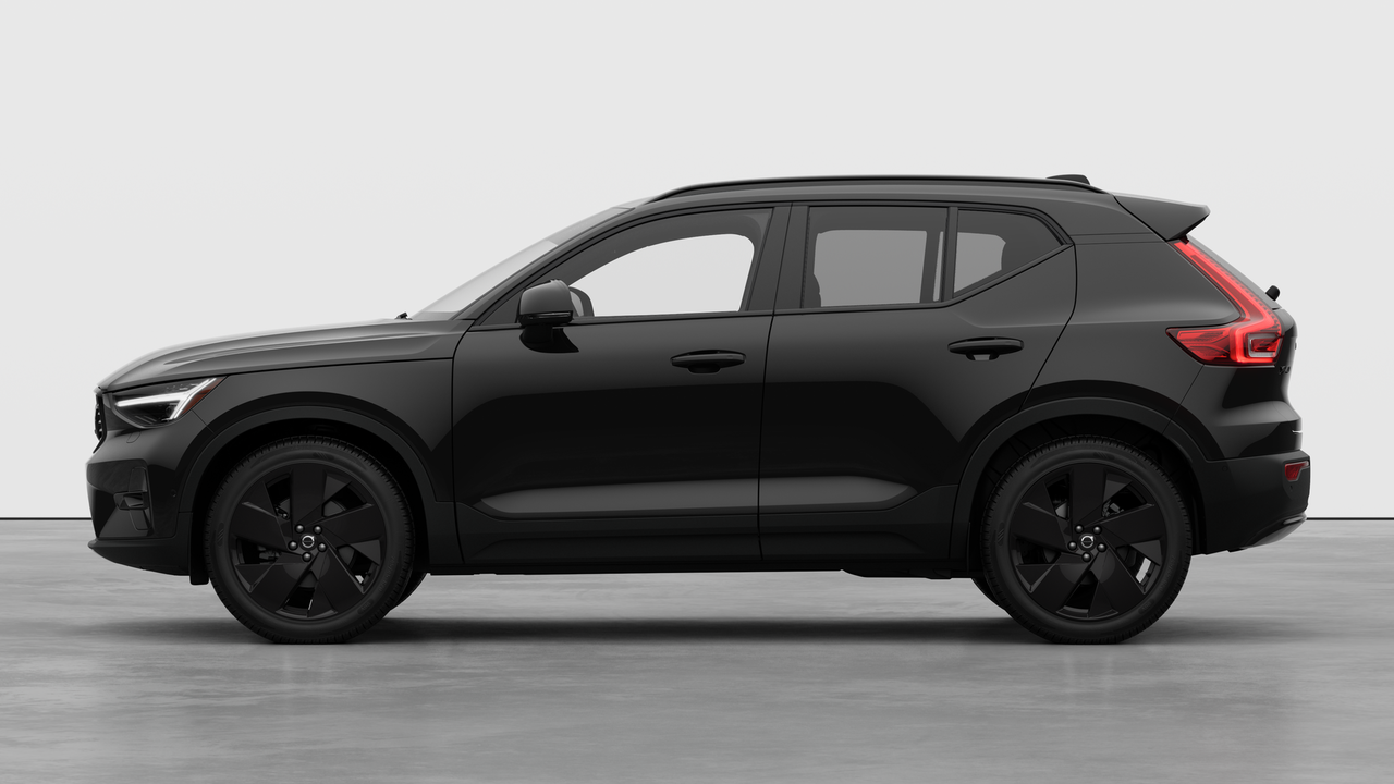 2026 Volvo XC40 - Image 8