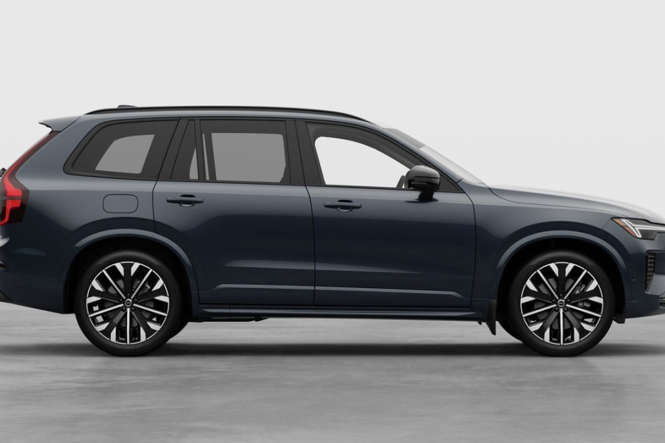 2026 Volvo XC90 - Image 7