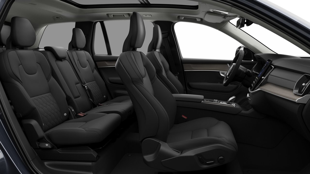 2026 Volvo XC90 - Image 13