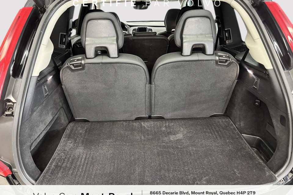 2022 Volvo XC90 - Image 6