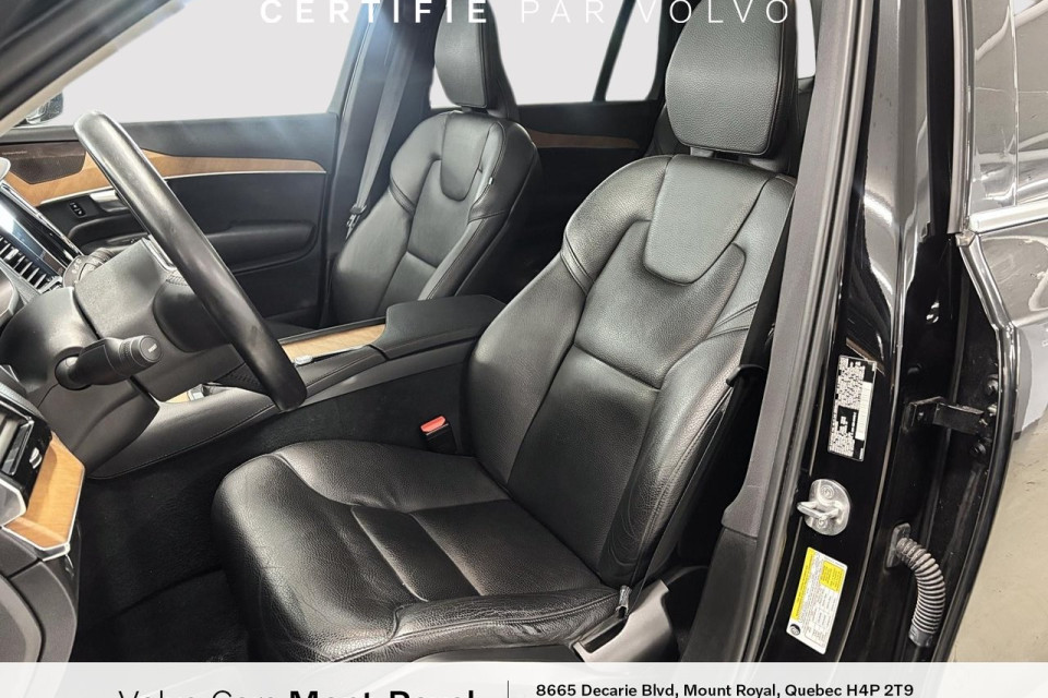 2022 Volvo XC90 - Image 9