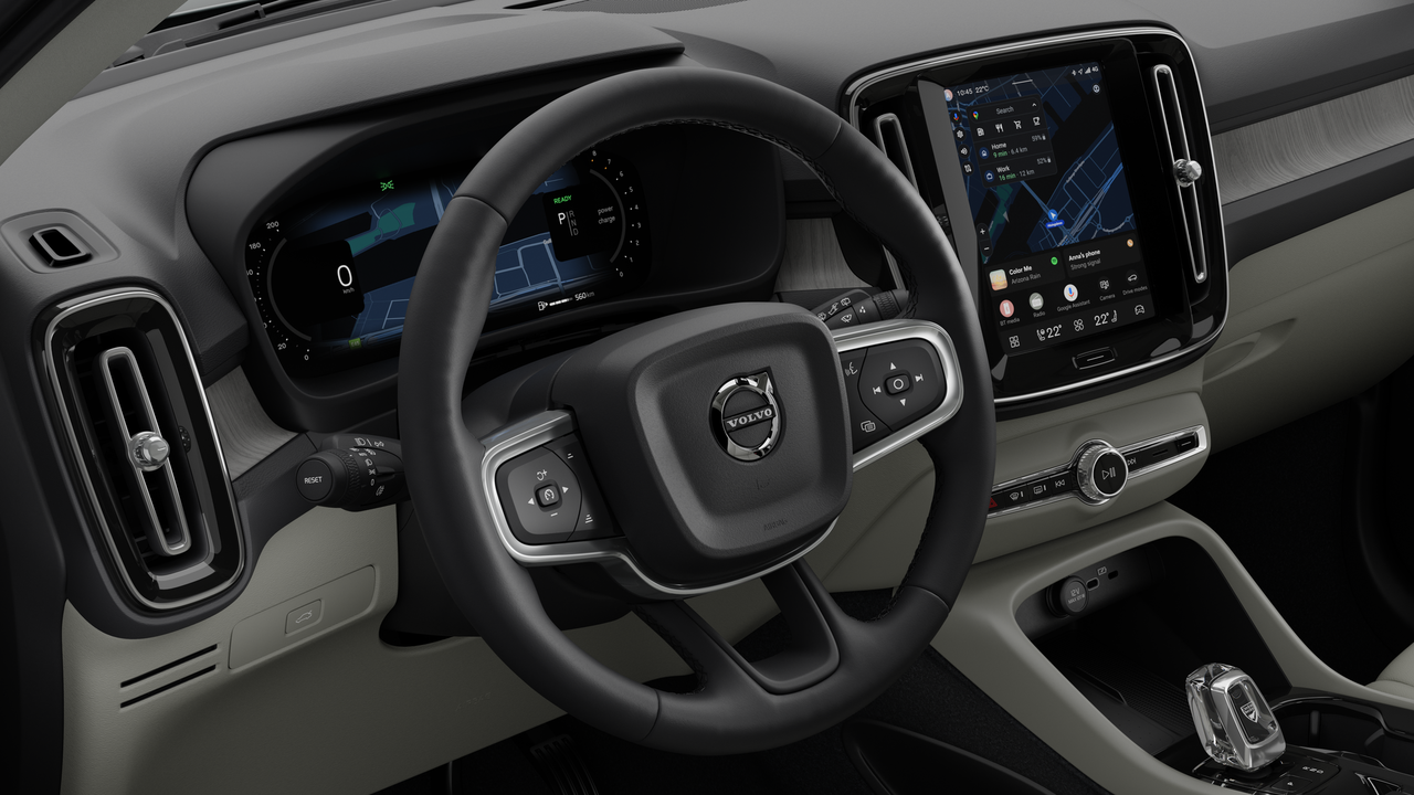 2026 Volvo XC40 - Image 14
