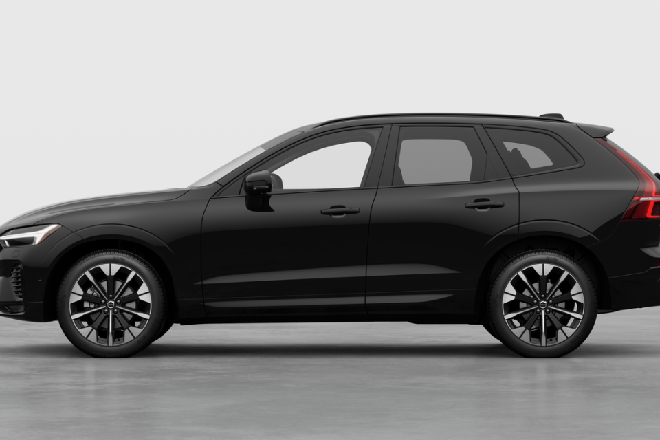 2026 Volvo XC60 - Image 8