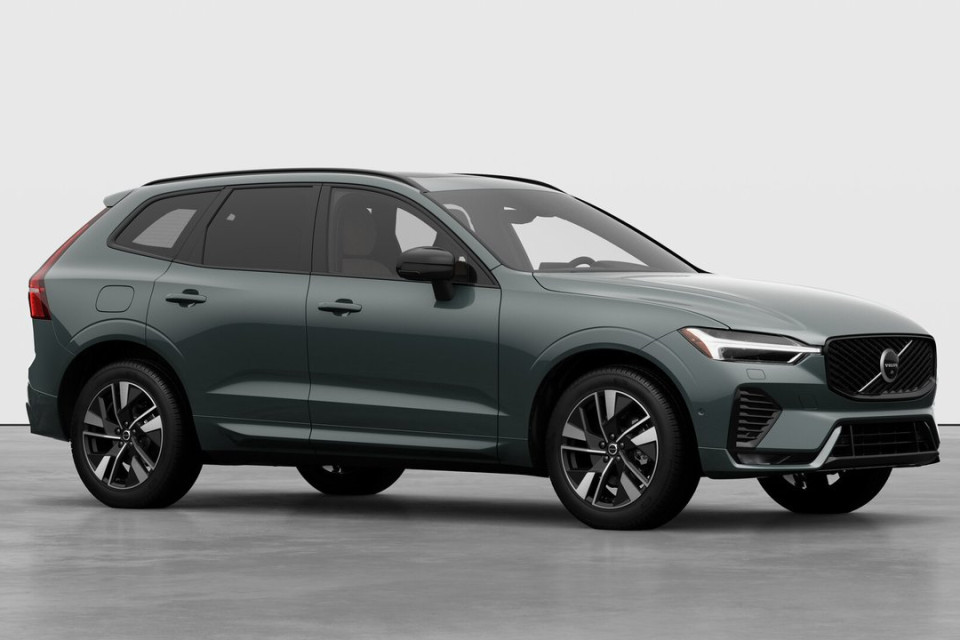 2026 Volvo XC60 - Image 3