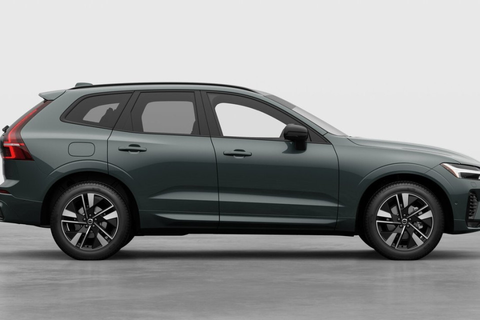 2026 Volvo XC60 - Image 7