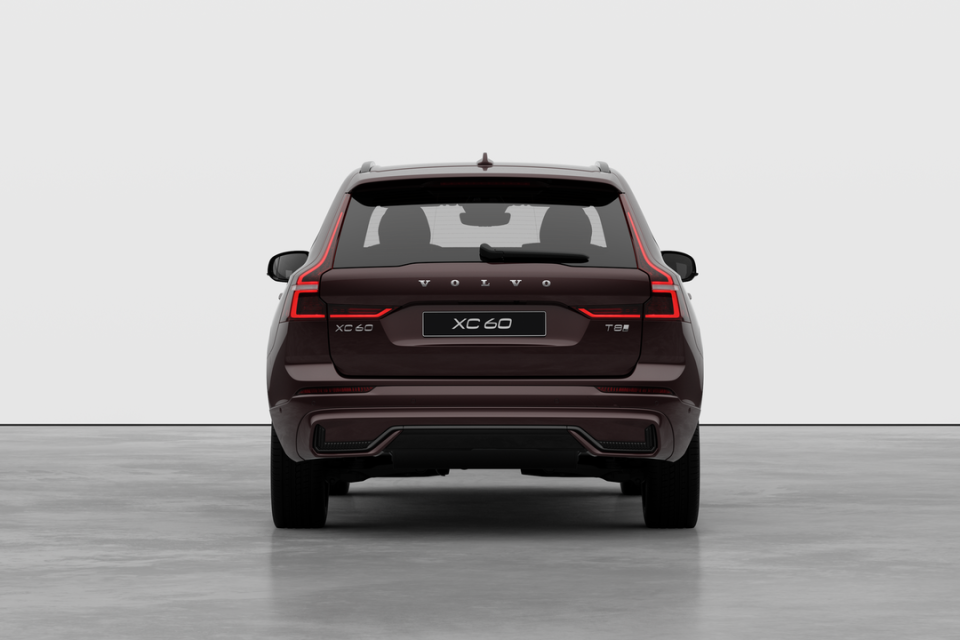 2026 Volvo XC60 PLUG-IN HYBRID - Image 6