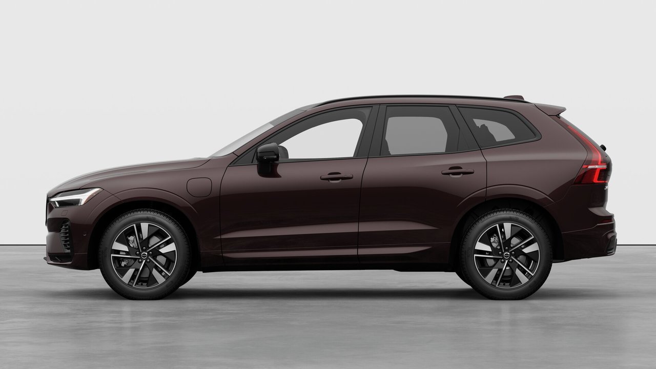 2026 Volvo XC60 PLUG-IN HYBRID - Image 8