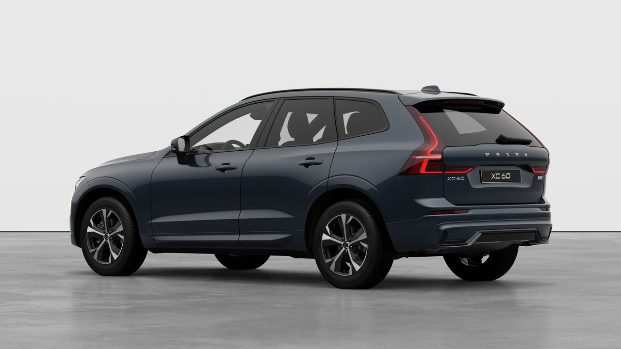 2026 Volvo XC60 - Image 2