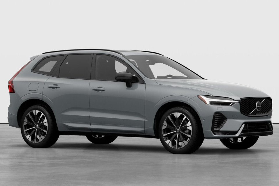 2026 Volvo XC60 - Image 3
