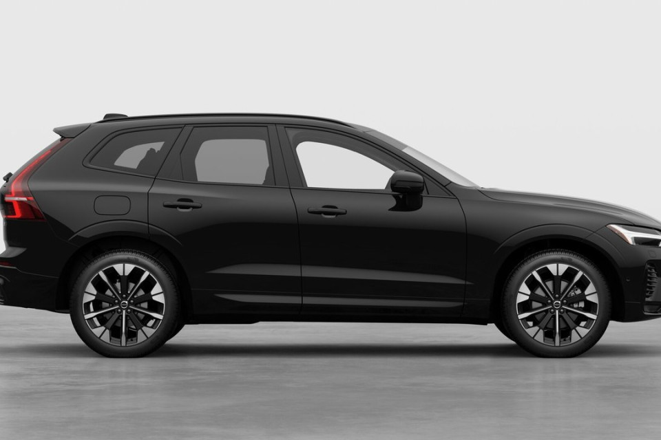 2026 Volvo XC60 - Image 7