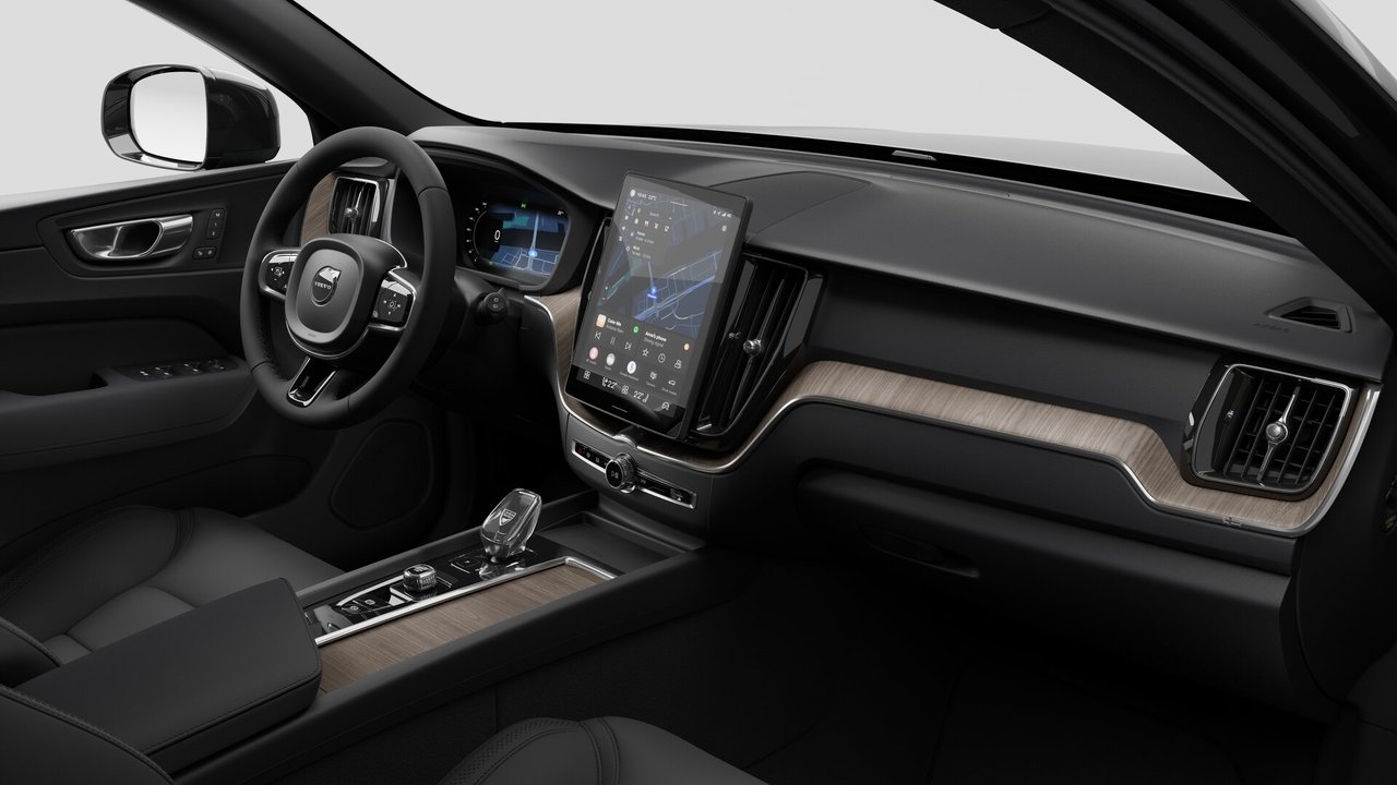 2026 Volvo XC60 - Image 10