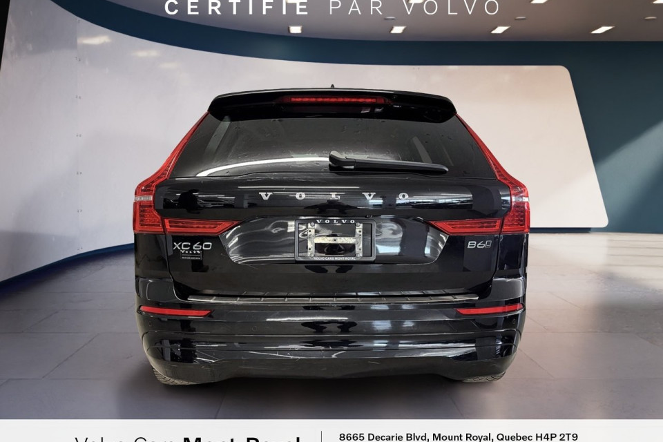 2023 Volvo XC60 - Image 3