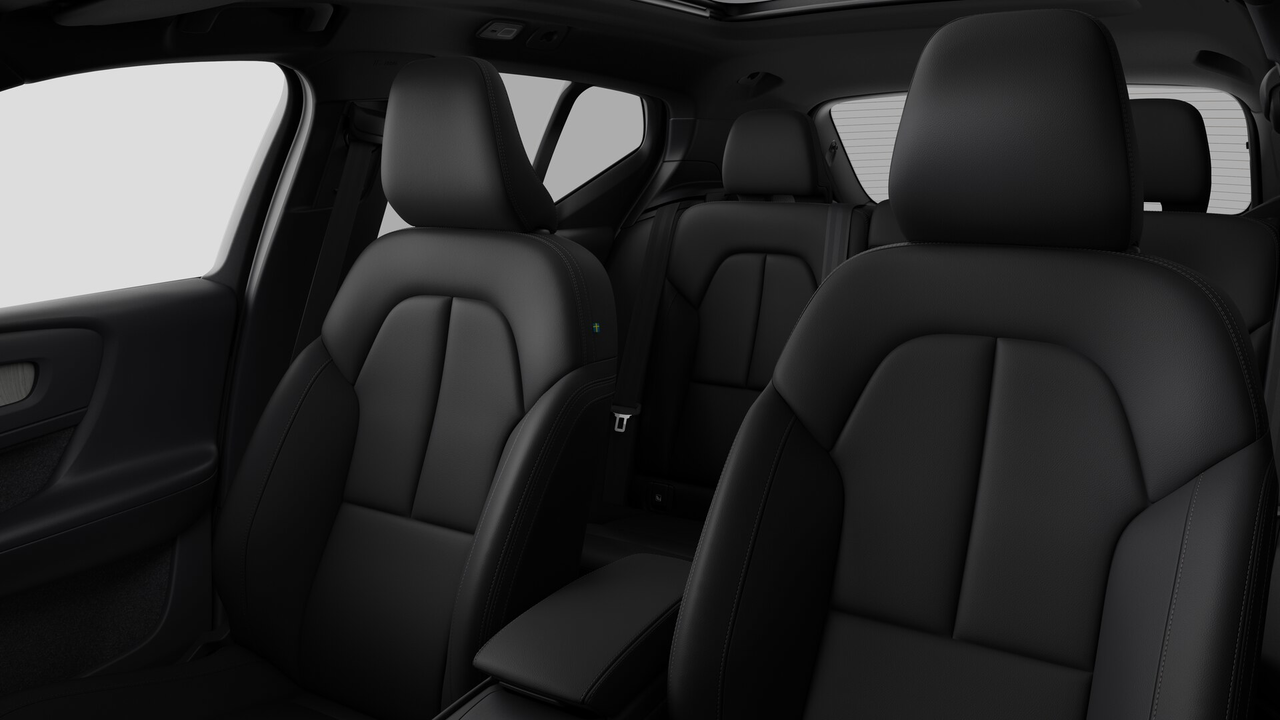 2026 Volvo XC40 - Image 12