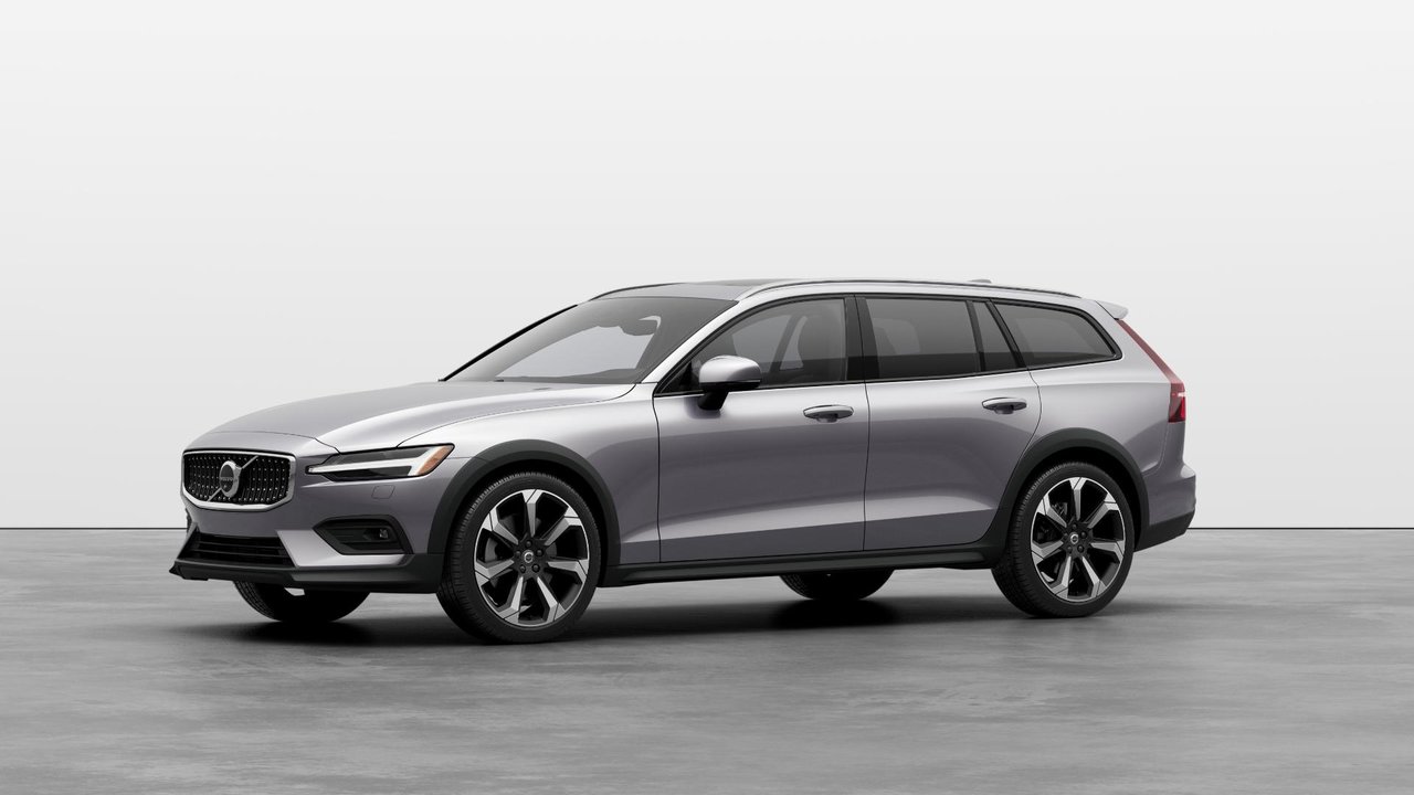 2026 Volvo V60 Cross Country - Image 1