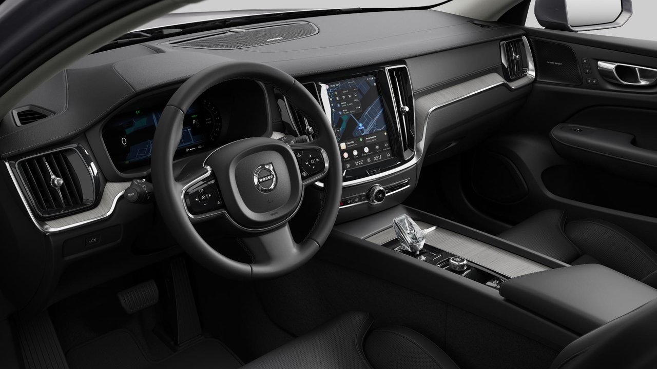 2026 Volvo V60 Cross Country - Image 8