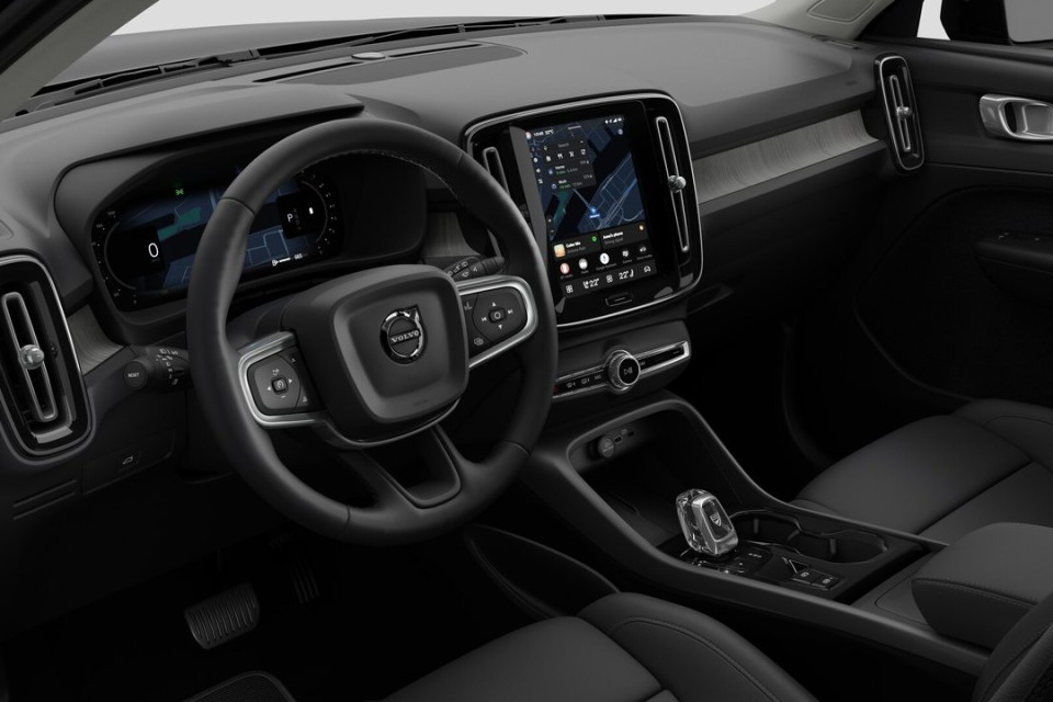 2026 Volvo XC40 - Image 10