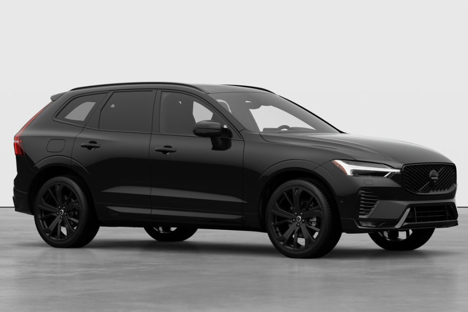 2026 Volvo XC60 - Image 3