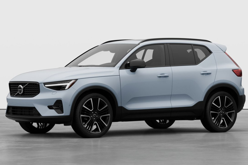 2026 Volvo XC40 - Image 1