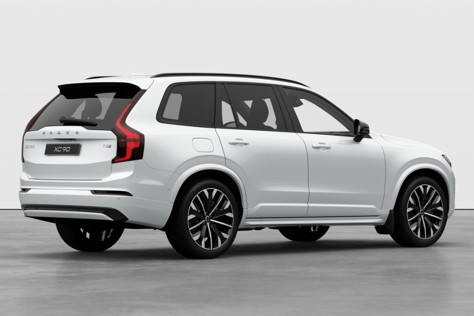 2026 Volvo XC90 Plug-in hybrid - Image 4