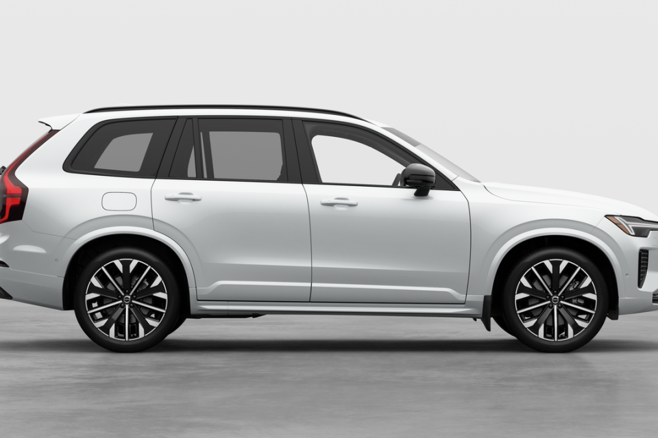 2026 Volvo XC90 Plug-in hybrid - Image 7