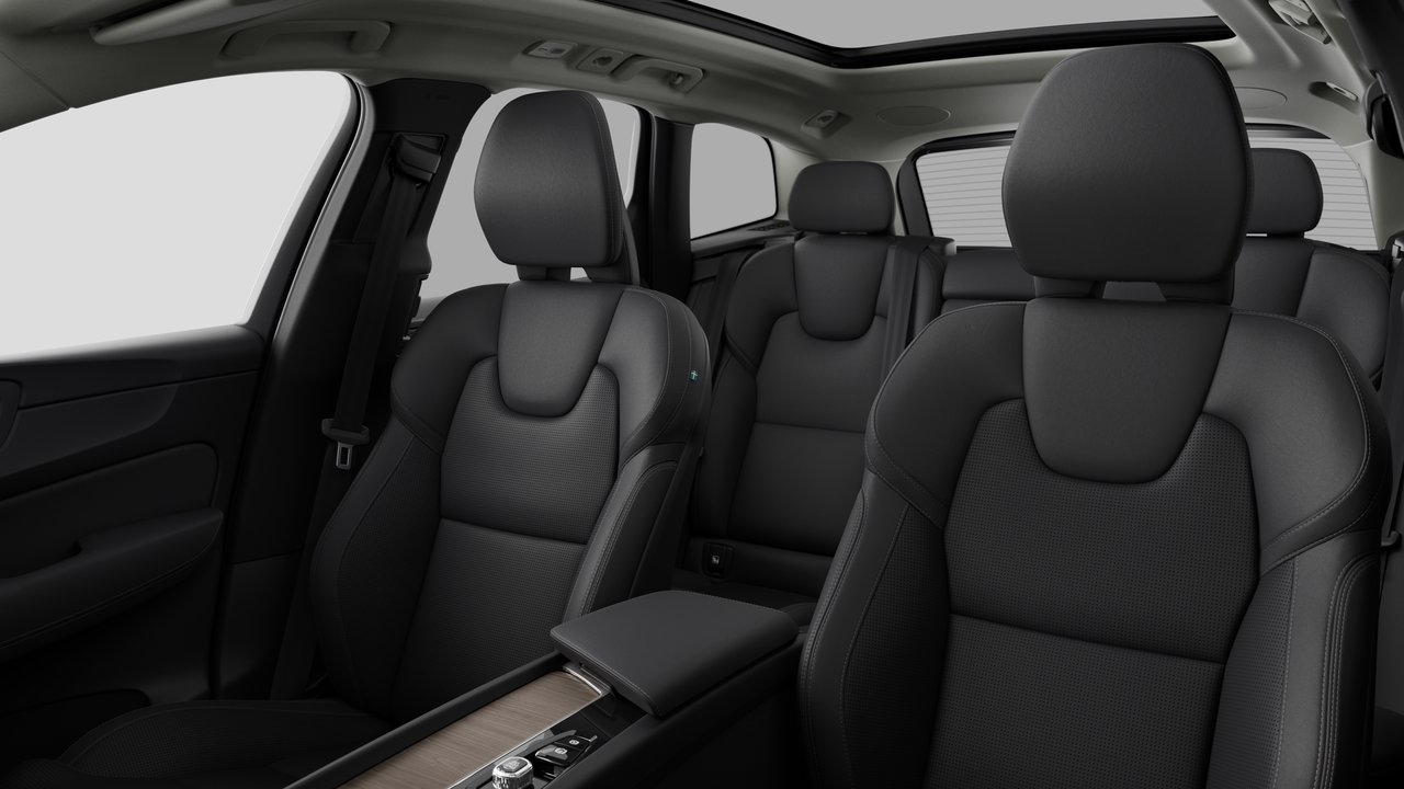 2026 Volvo XC60 Plug-in hybrid - Image 12