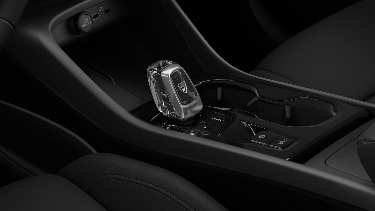 2026 Volvo XC40 - Image 11