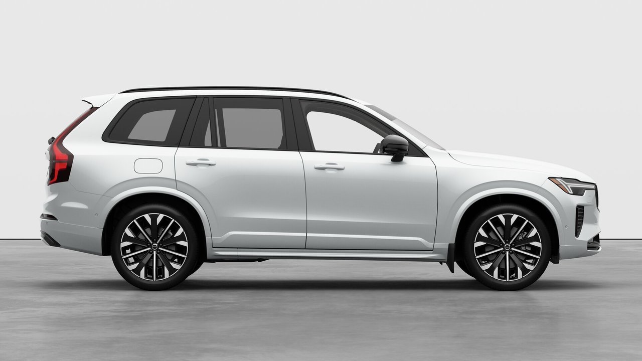 2026 Volvo XC90 PLUG-IN HYBRID - Image 7