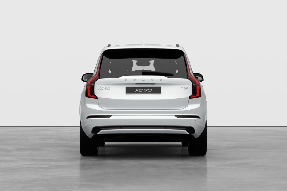 2026 Volvo XC90 PLUG-IN HYBRID - Image 6