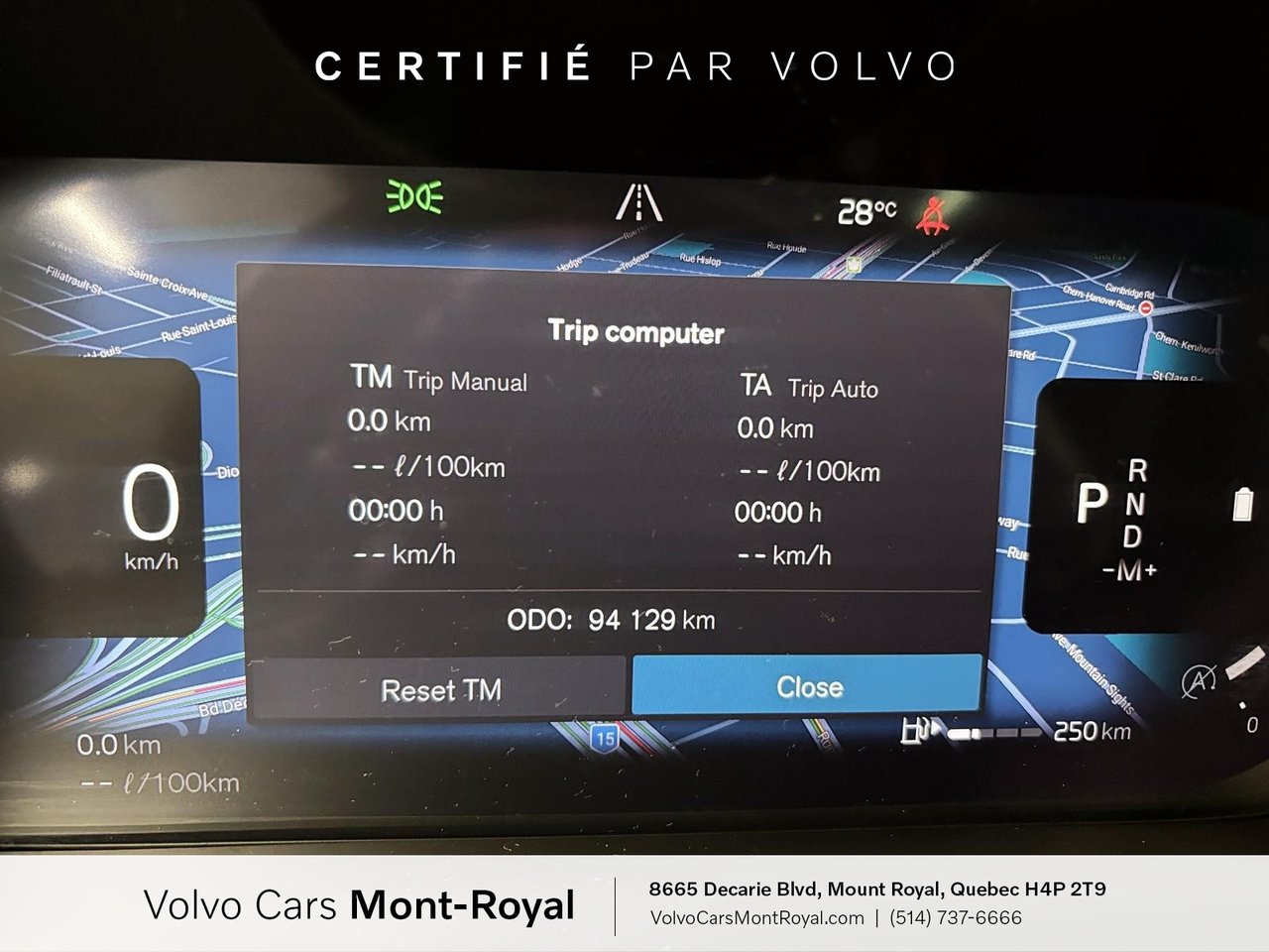 2022 Volvo XC60 - Image 12