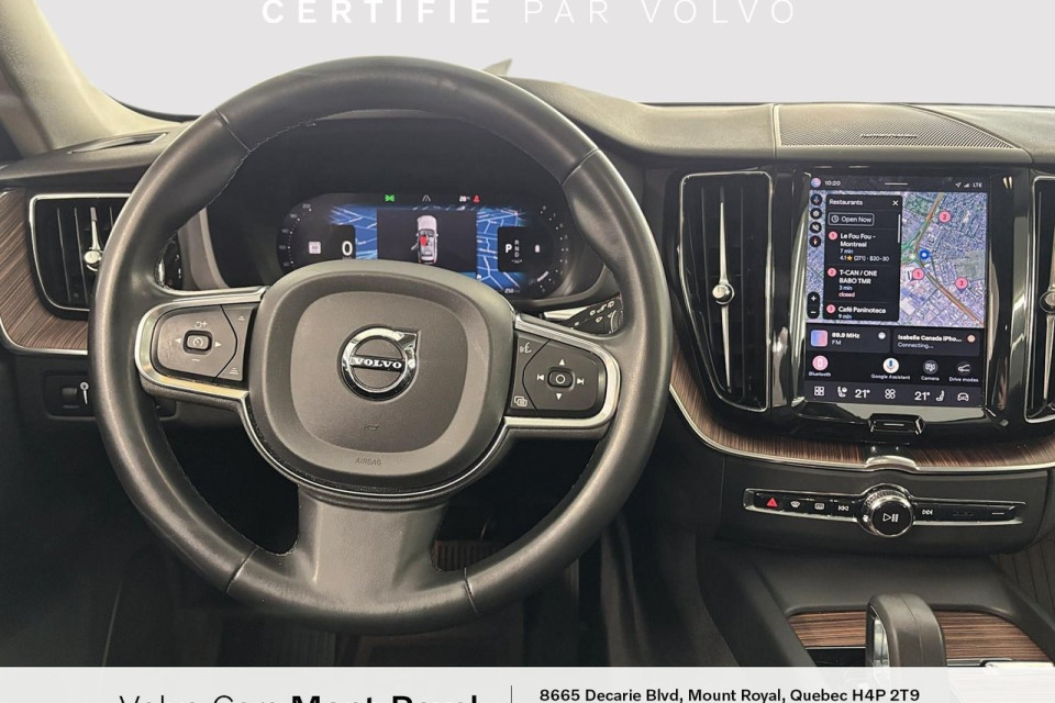 2022 Volvo XC60 - Image 11
