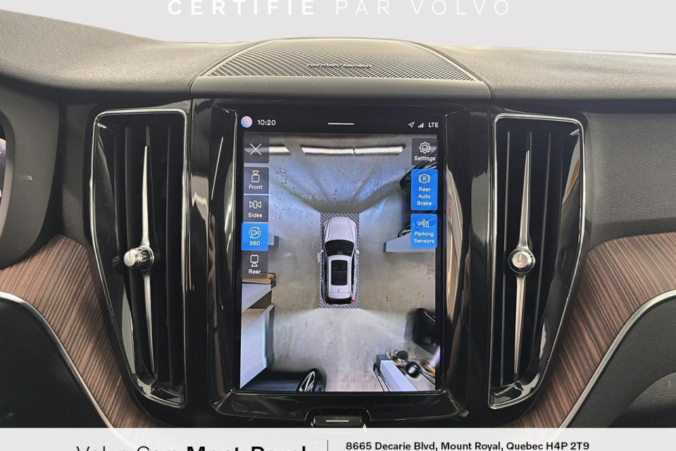 2022 Volvo XC60 - Image 16