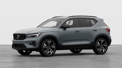 2026 Volvo XC40