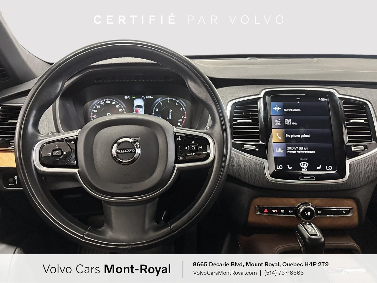2022 Volvo XC90 - Image 12