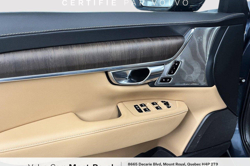2022 Volvo S90 Recharge Plug-In Hybrid - Image 9