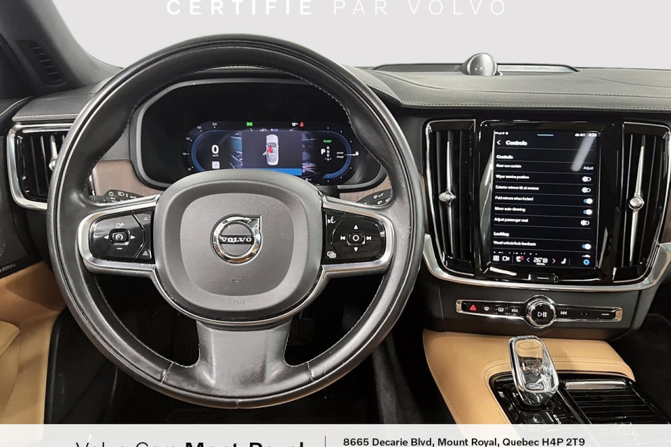 2022 Volvo S90 Recharge Plug-In Hybrid - Image 10