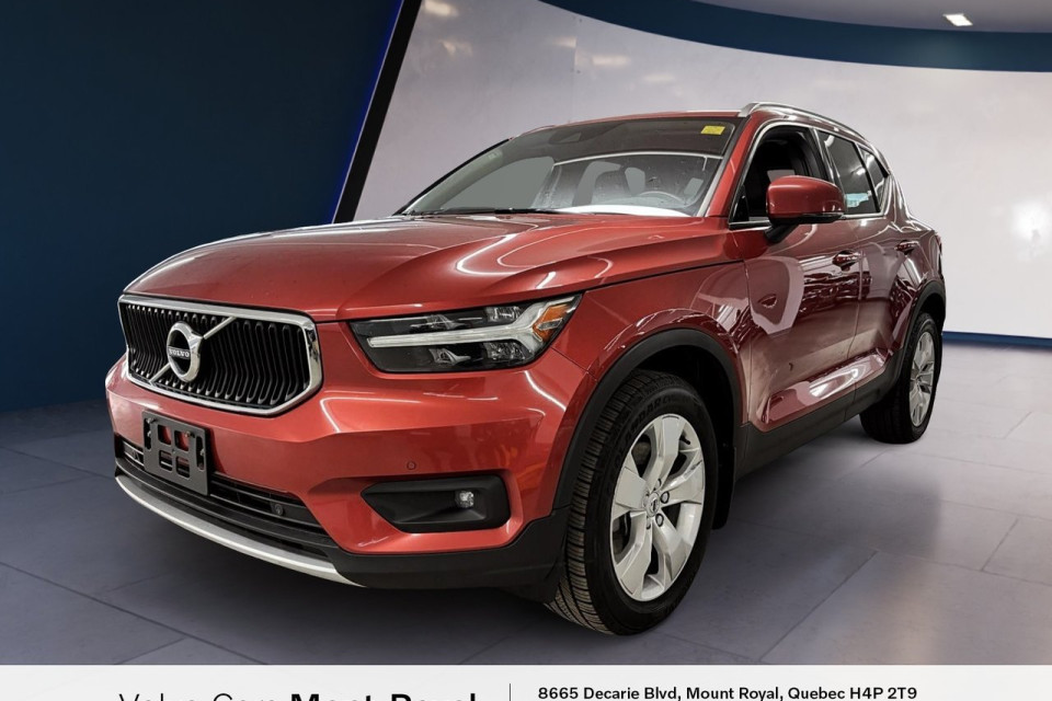 2021 Volvo XC40 - Image 1