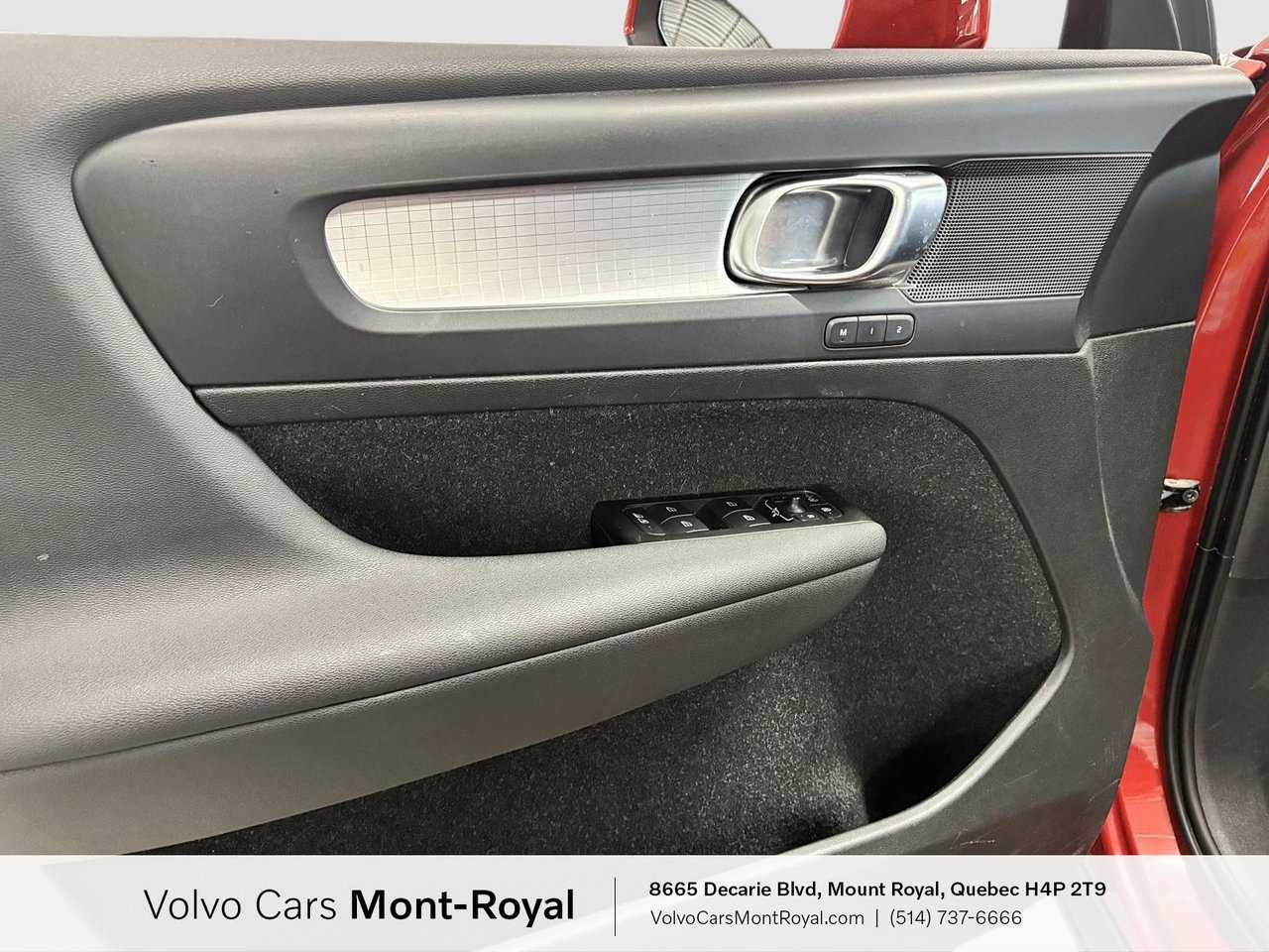 2021 Volvo XC40 - Image 9
