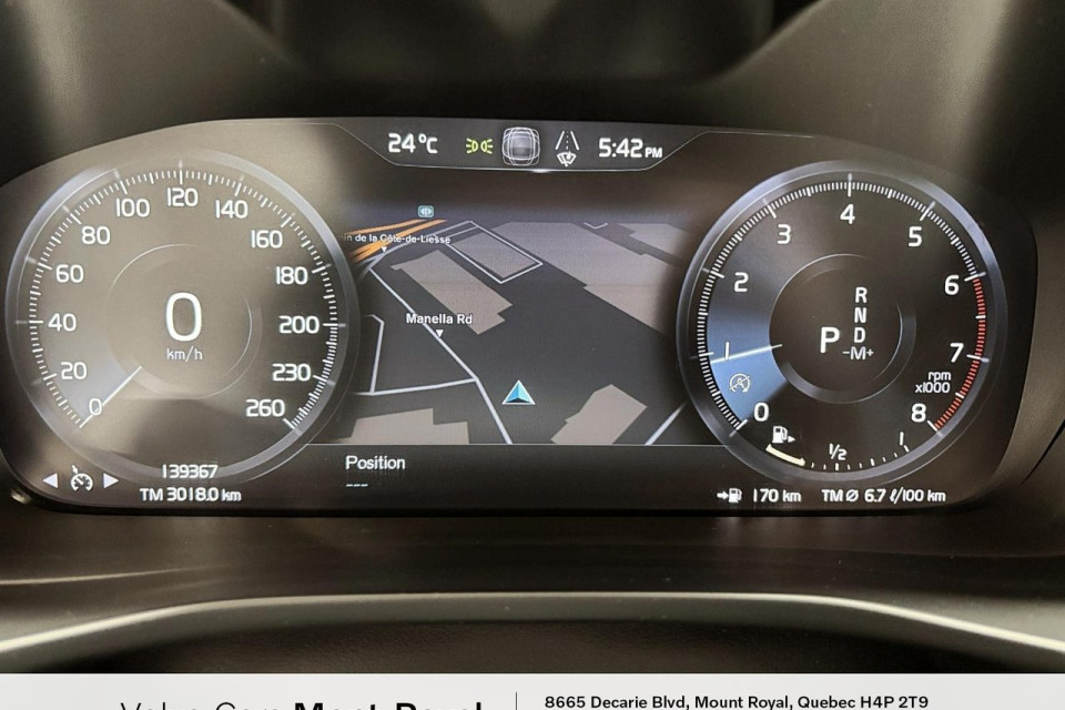 2021 Volvo XC40 - Image 12