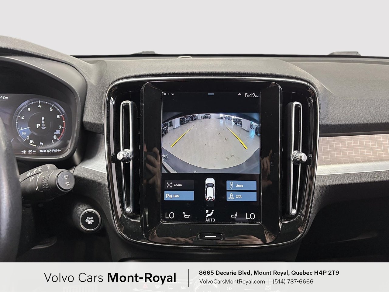 2021 Volvo XC40 - Image 14