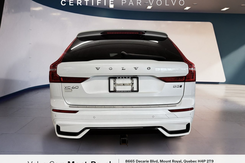 2024 Volvo XC60 - Image 3