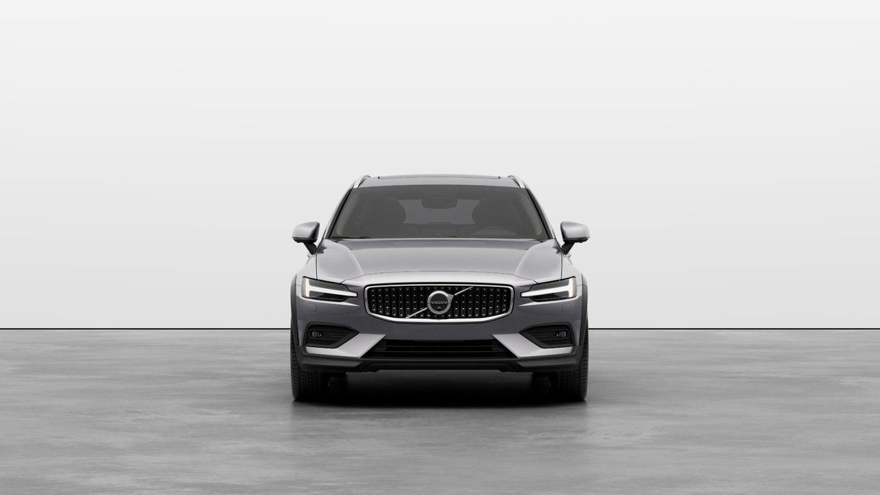 2026 Volvo V60 CROSS COUNTRY - Image 3