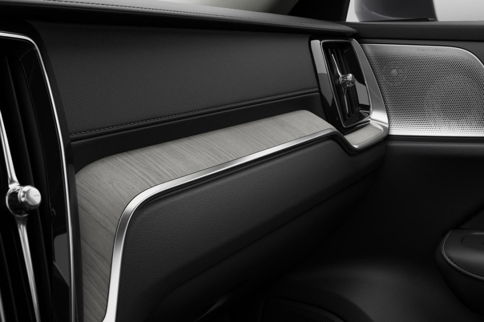 2026 Volvo V60 CROSS COUNTRY - Image 7