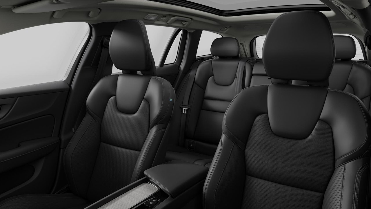2026 Volvo V60 CROSS COUNTRY - Image 10