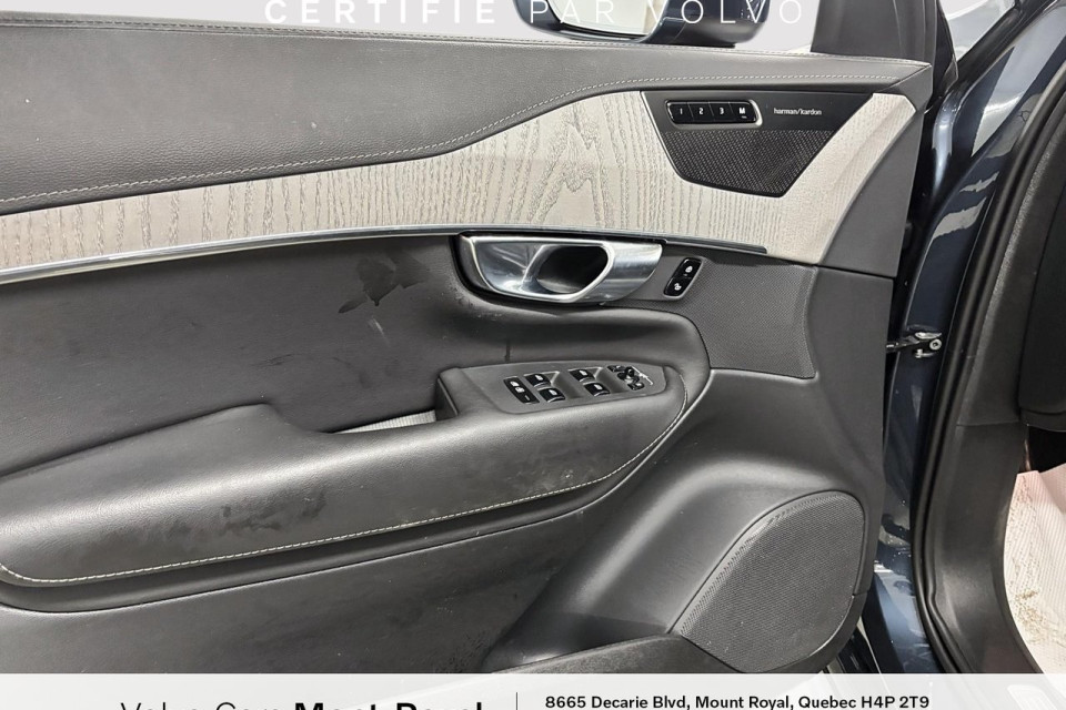 2025 Volvo XC90 Plug-In Hybrid - Image 10